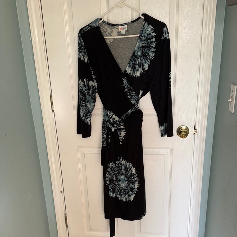 Black and Blue Tie dye pattern Wrap Dress